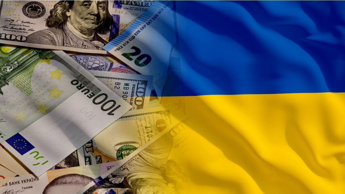 курс EUR к UAH в Италии