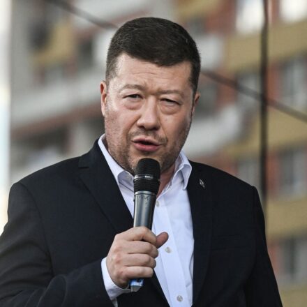 Чехия кардинально снизит выплаты украинцам и ужесточит правила временной защиты