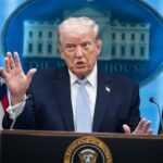 Трамп фактически подтвердил отставку нового спикера Белого дома