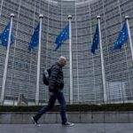 Послы ЕС уже завтра рассмотрят новый пакет санкций против России, - Reuters
