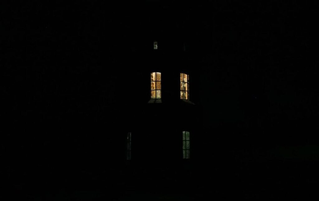 В Калининграде и области масштабный блекаут, исчез и мобильный интернет