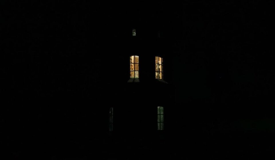 В Калининграде и области масштабный блекаут, исчез и мобильный интернет