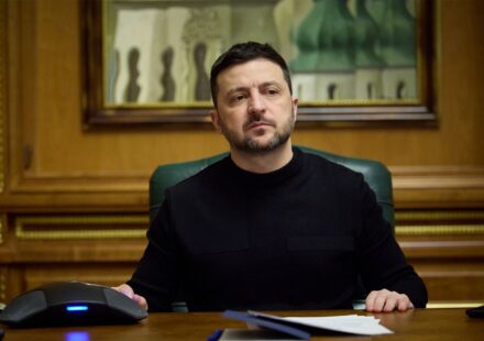 В Европу выедут еще 20 миллионов украинцев, если РФ выиграет войну, - Зеленский
