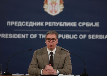"Мы проиграли": Вучич признал, что "Студенческий список" получит большинство в парламенте