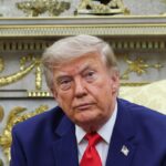 Трамп снова упрекнул Зеленского в "нежелании договариваться" и похвалил Путина