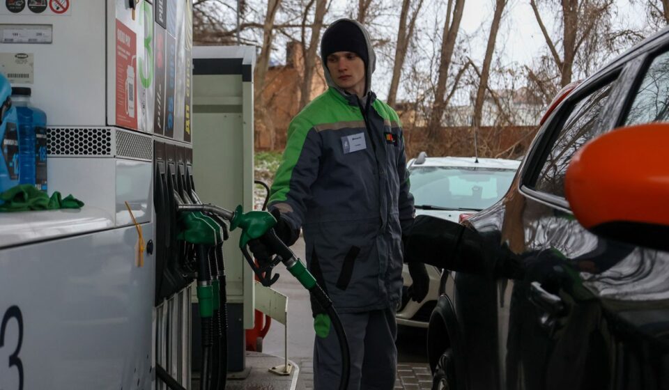 Цены на АЗС 22 октября: сколько стоит бензин, дизель и автогаз сегодня