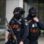 В Киеве на Печерске произошла стрельба в ТЦК, ранены полицейские и военные