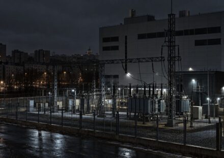 Дроны поразили дата-центр "ВКонтакте", в Петербурге частичный блекаут