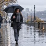 Прохладная погода и дожди в Украине: синоптики дали прогноз на сегодня