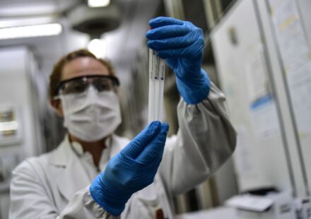 Разработка показала 93% успеха: почему Украина не запустила свою вакцину против Covid-19
