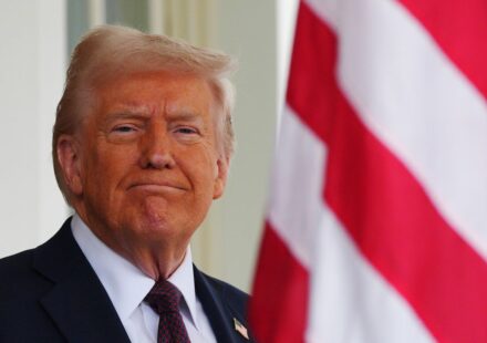 Трамп анонсировал разговор с Путиным и урегулирование еще одной войны