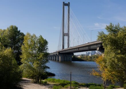 Понтоны не заменят мосты, а на тоннель уйдет до 10 лет: эксперт об альтернативах для Киева
