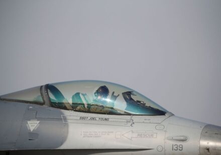 Нидерланды приступят к обслуживанию и запчастям для украинских F-16