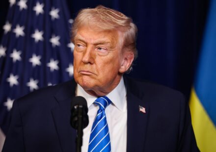 Трамп цинично призвал украинцев избрать нового президента вместо Зеленского