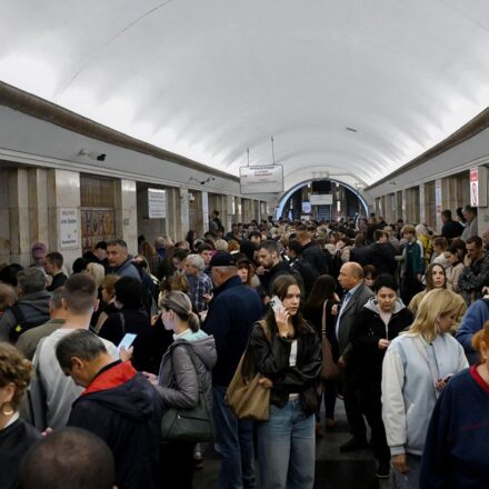 Придется ли платить за вход в метро Киева во время желтой тревоги: ответ метрополитена