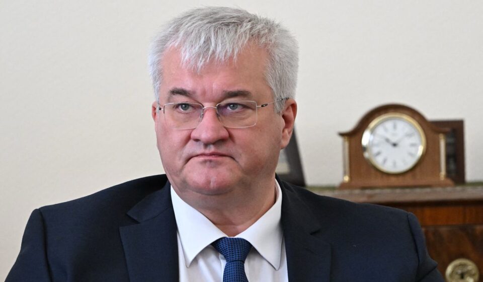Сибига: Западные санкции должны "разрывать" экономику РФ