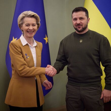 Украина до конца года может получить от ЕС 30 млрд евро, но есть условие